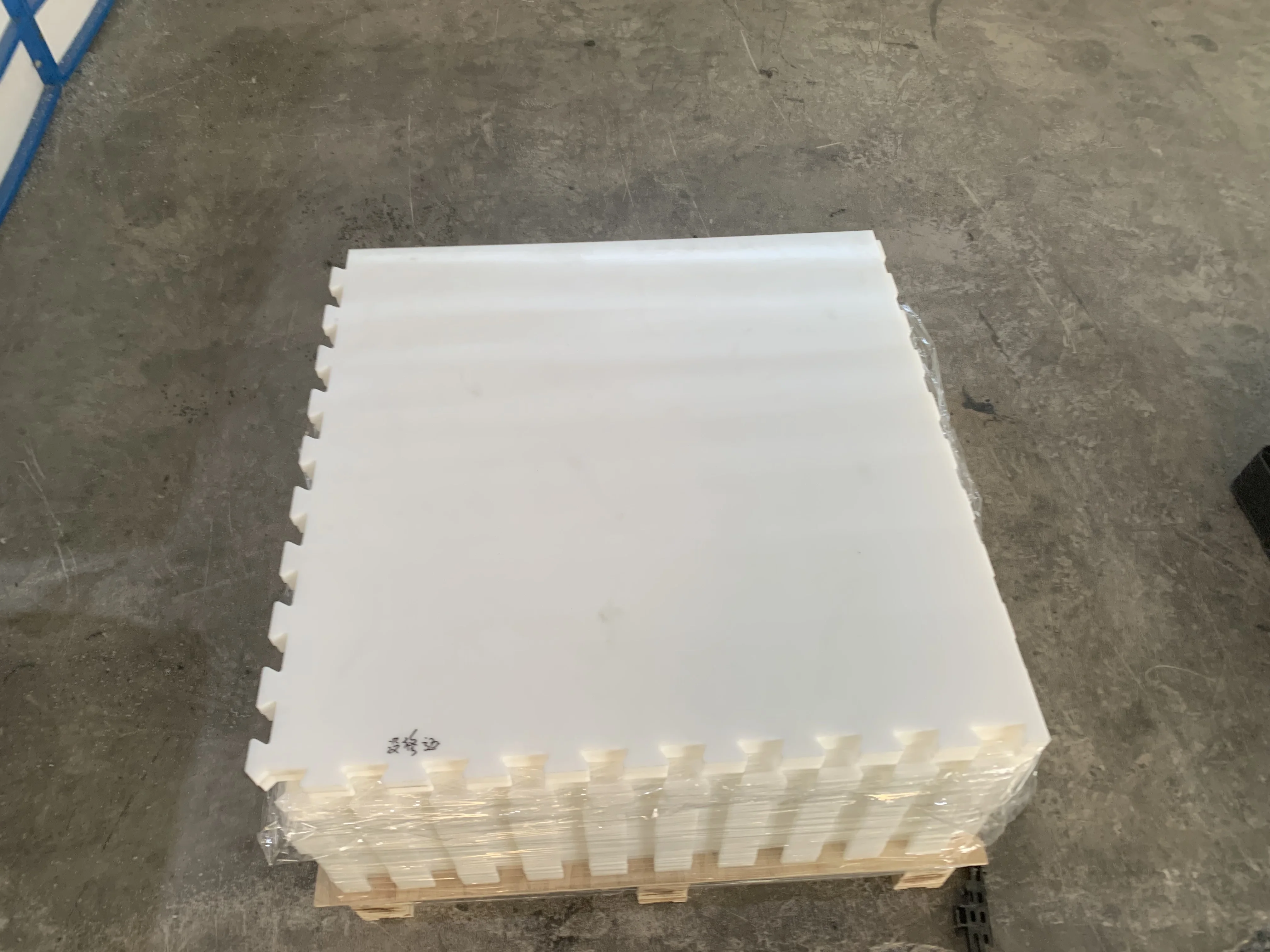 Transform Any Space: Quick-Install Artificial Ice Rink for Skating & Curling Enthusiasts