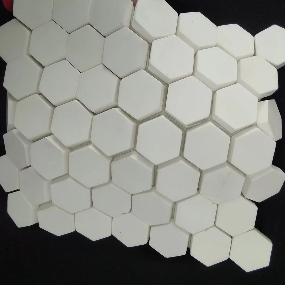 95% глинозема стойкая к истиранию керамическая Шестигранная плитка коврик