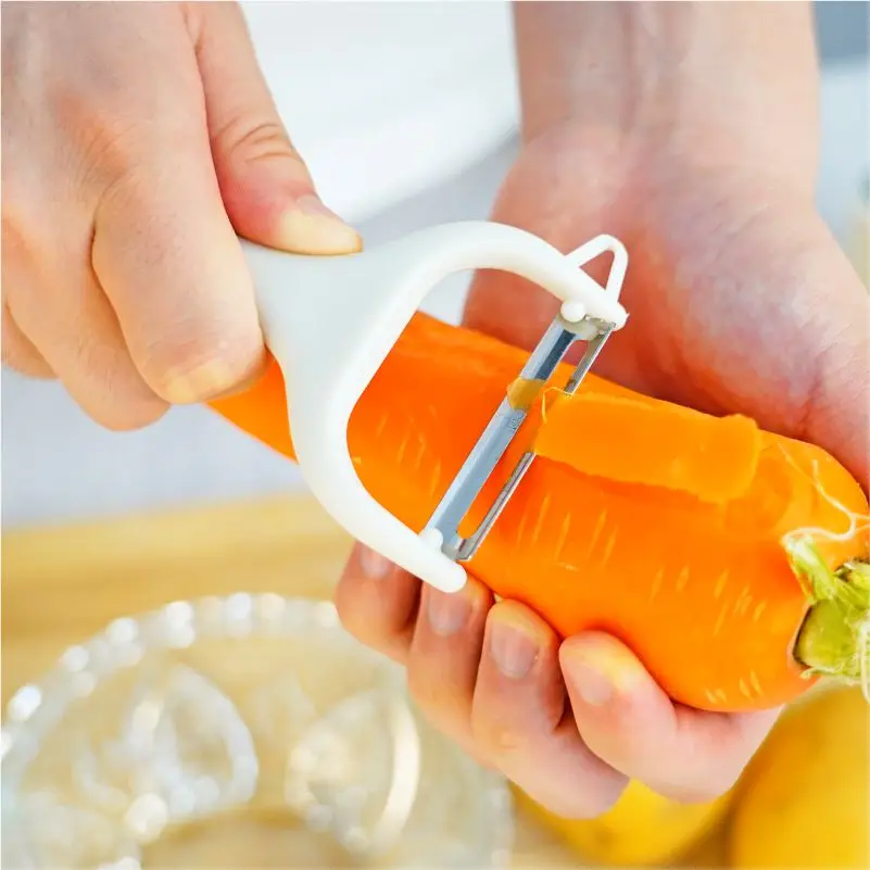 Set 6 Small Kitchen Accessories Hand-Design Clip Brush Kitchen Opener Peeler Scissors Paring Knife Egg Beater Salad Holder