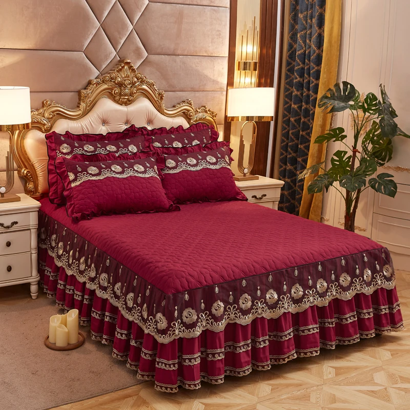 New In 2022 Three-Piece Set Of Brushed Quilted Bed Skirt And Pillowcase