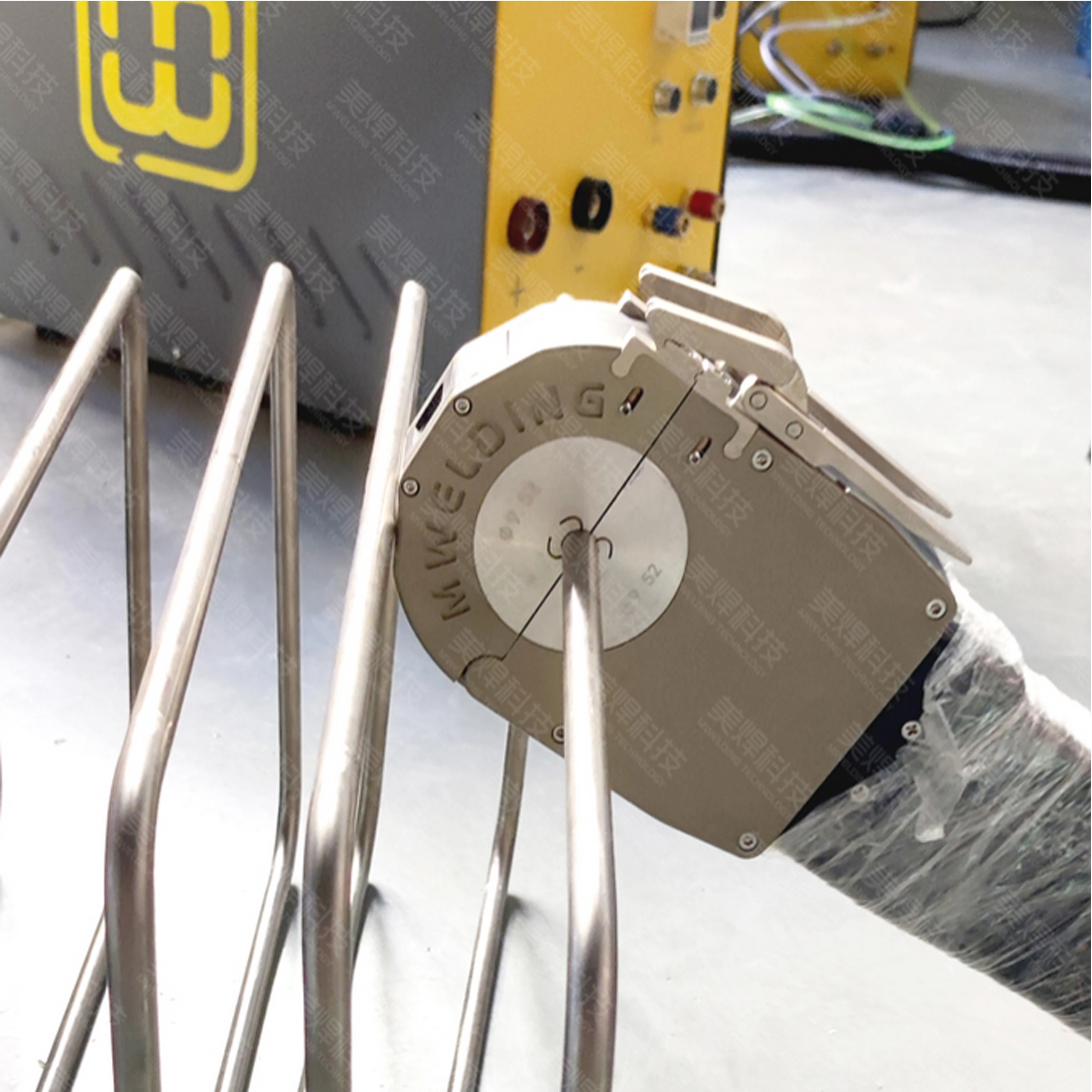 Automatic Enclosed Steel Tube Welders for Pipes Welding MWF-12