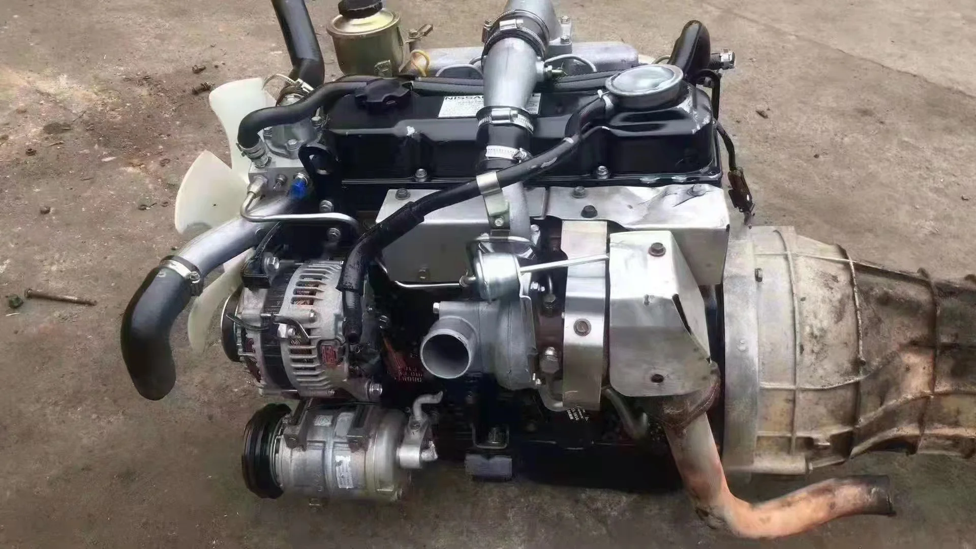 High Performance 4 Cylinder Nissan Qd32 Engine Assembly For Sale