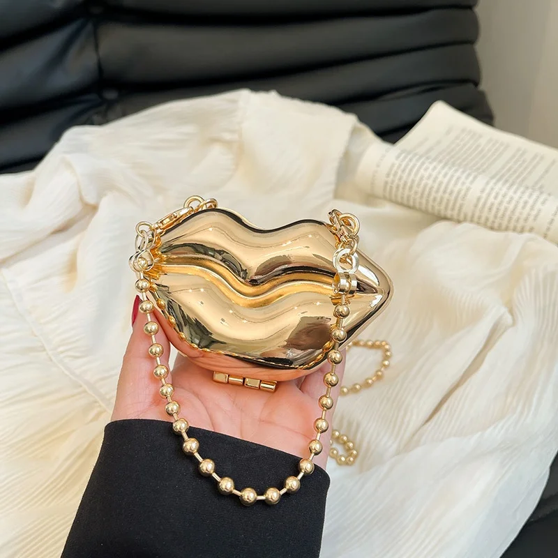 2024 Trendy Acrylic Lip Purse Clutch Fun Lip Shaped Party Purses for Womens Evening Clutch Ladies Unique Design Bags