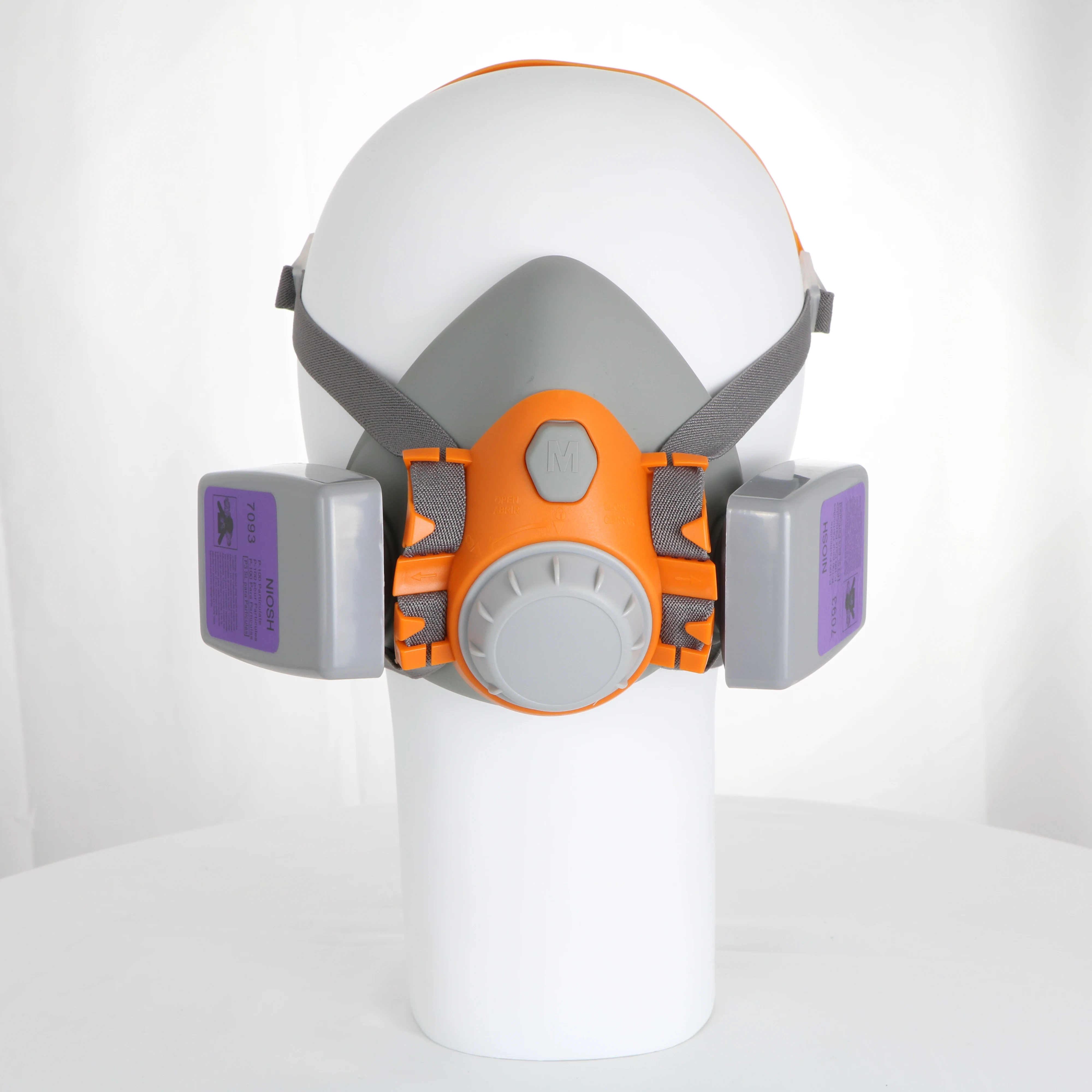 Hot Sell European Union Standard Gas Mask 8800 Food Grade Silicone Reusable Half Face Chemical Gas Mask at Factory Price