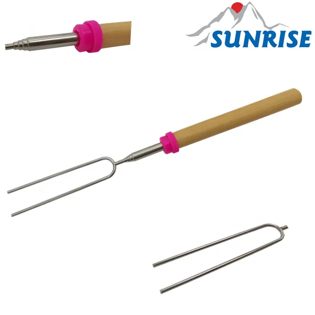 81083#Extendable BBQ hotdog roasting Telescoping fork with wooden handle