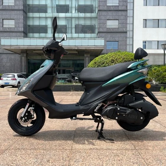 Wholesale Fashion Model Hydraulic Suspension CDI Gas Scooter Motorcycle 150cc V150 Address Scooter
