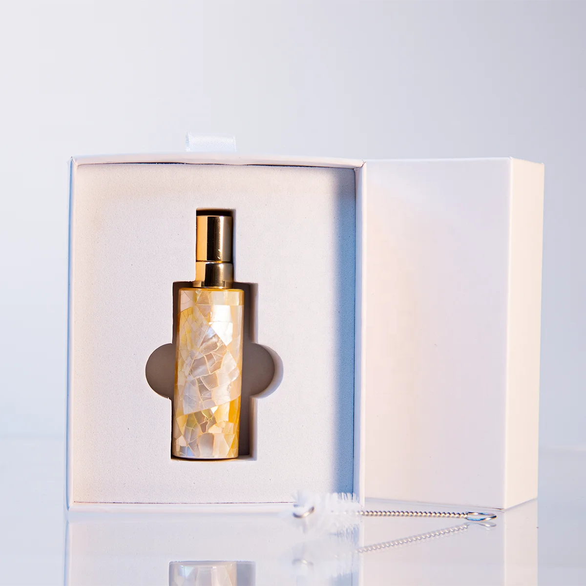 New Design Women Luxury Perfume 8 ml Empty Rose Quartz Crystal Bottle 5ml Refillable Mini Sprayer Flacon Perfume Bottle