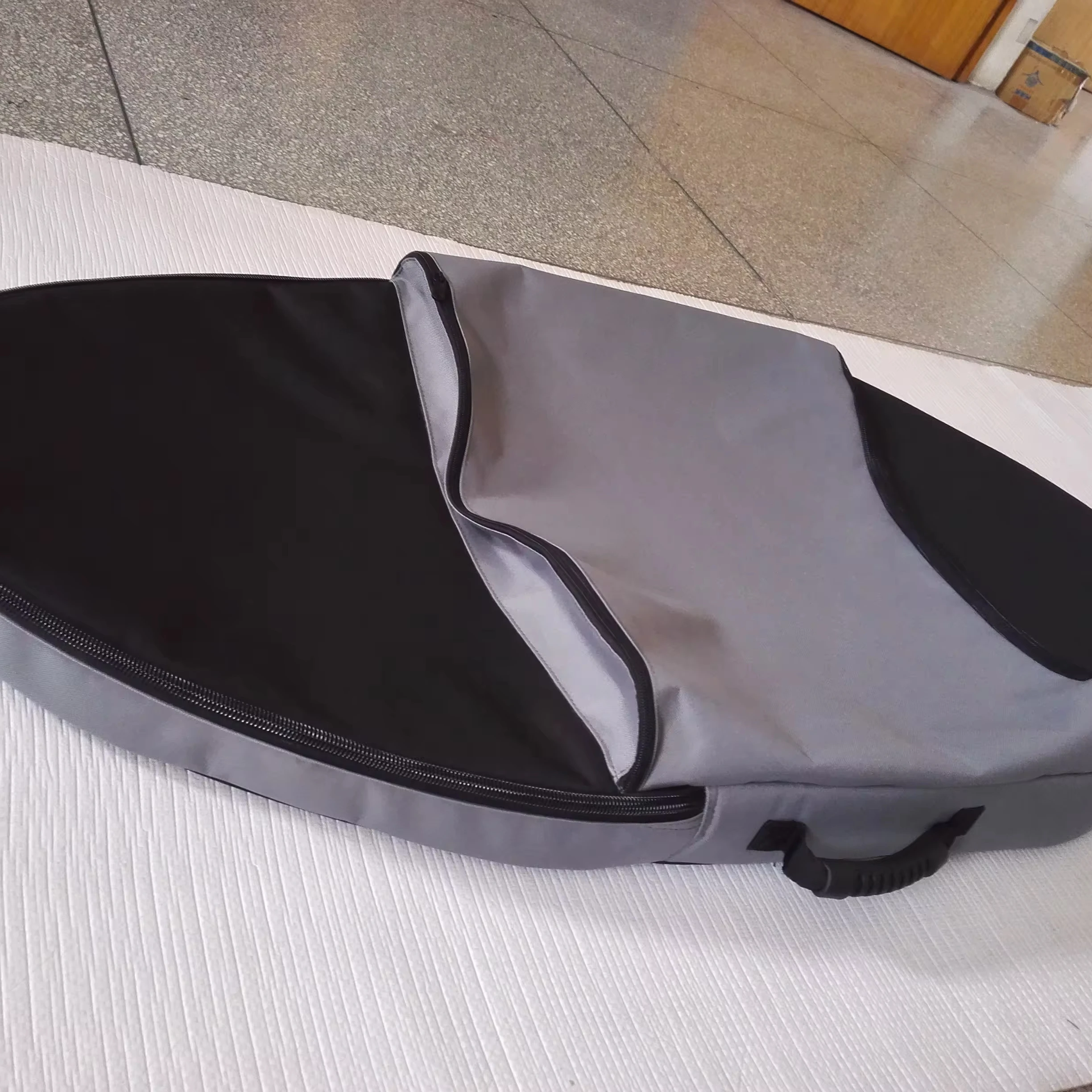 Skimboard cover support customization