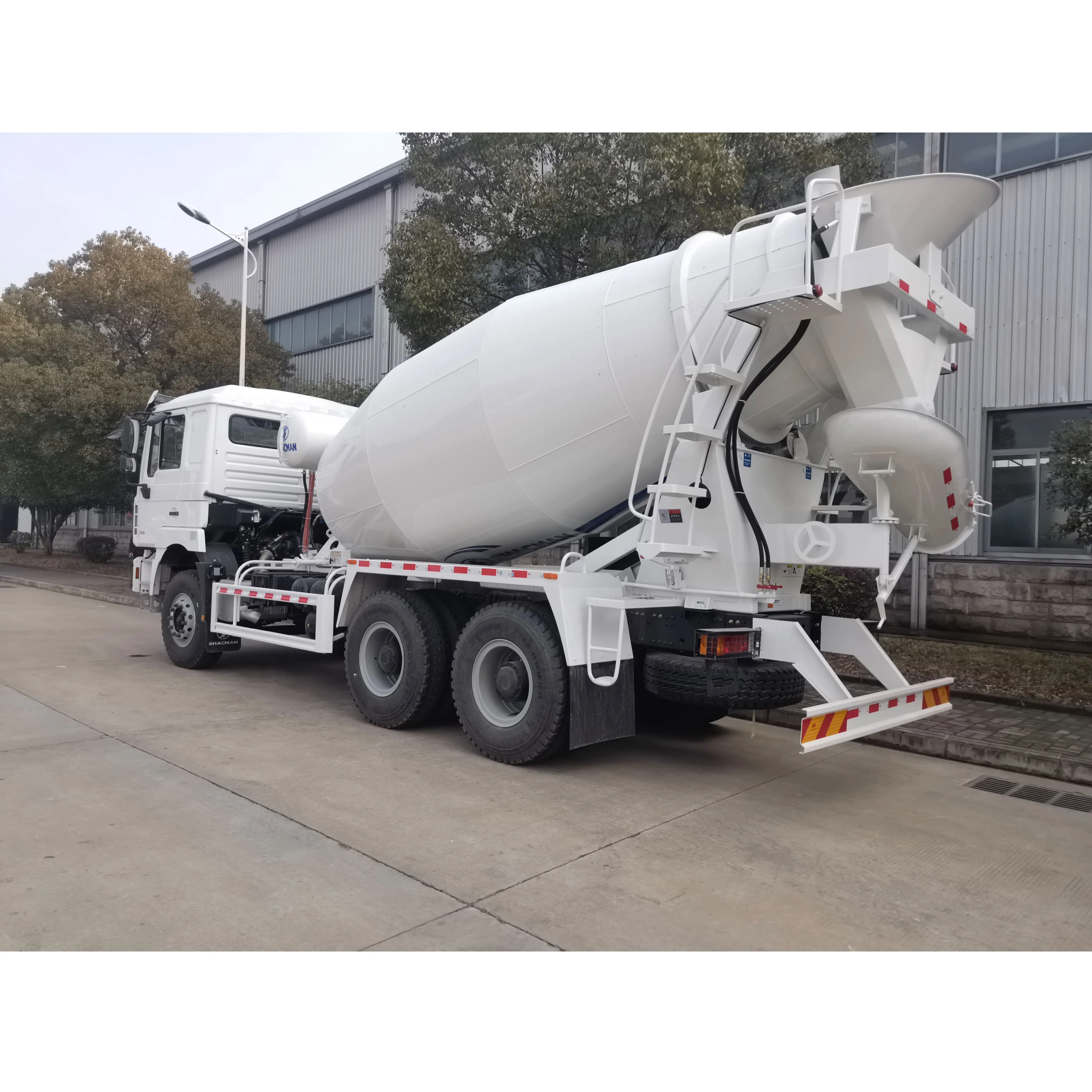 High quality Shaanxi Automobile 6*4 10m3   Concrete Mixer Truck  340 Horsepower Selling