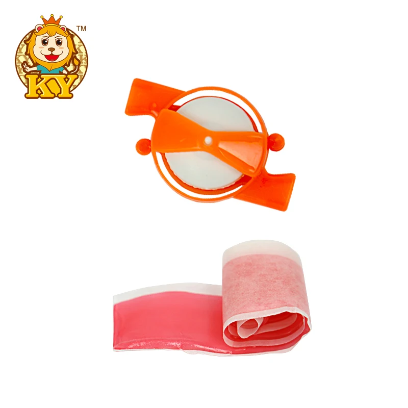 Wholesale gyro candy toys with fruit flavor soft gummy chewy candy roll