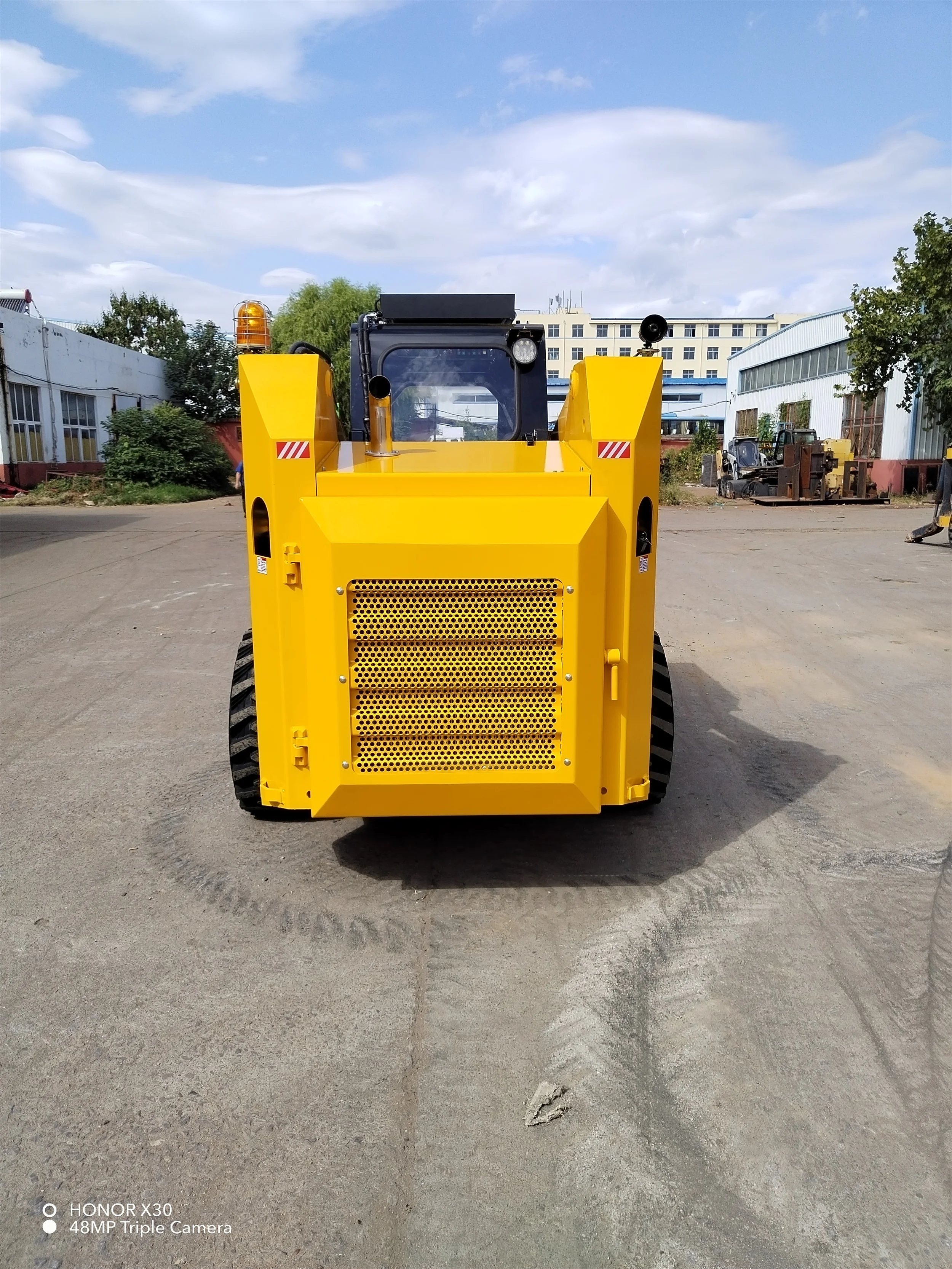 Loading1100kg   Wheels Skid Steer Loader  Construction Machinery Loader