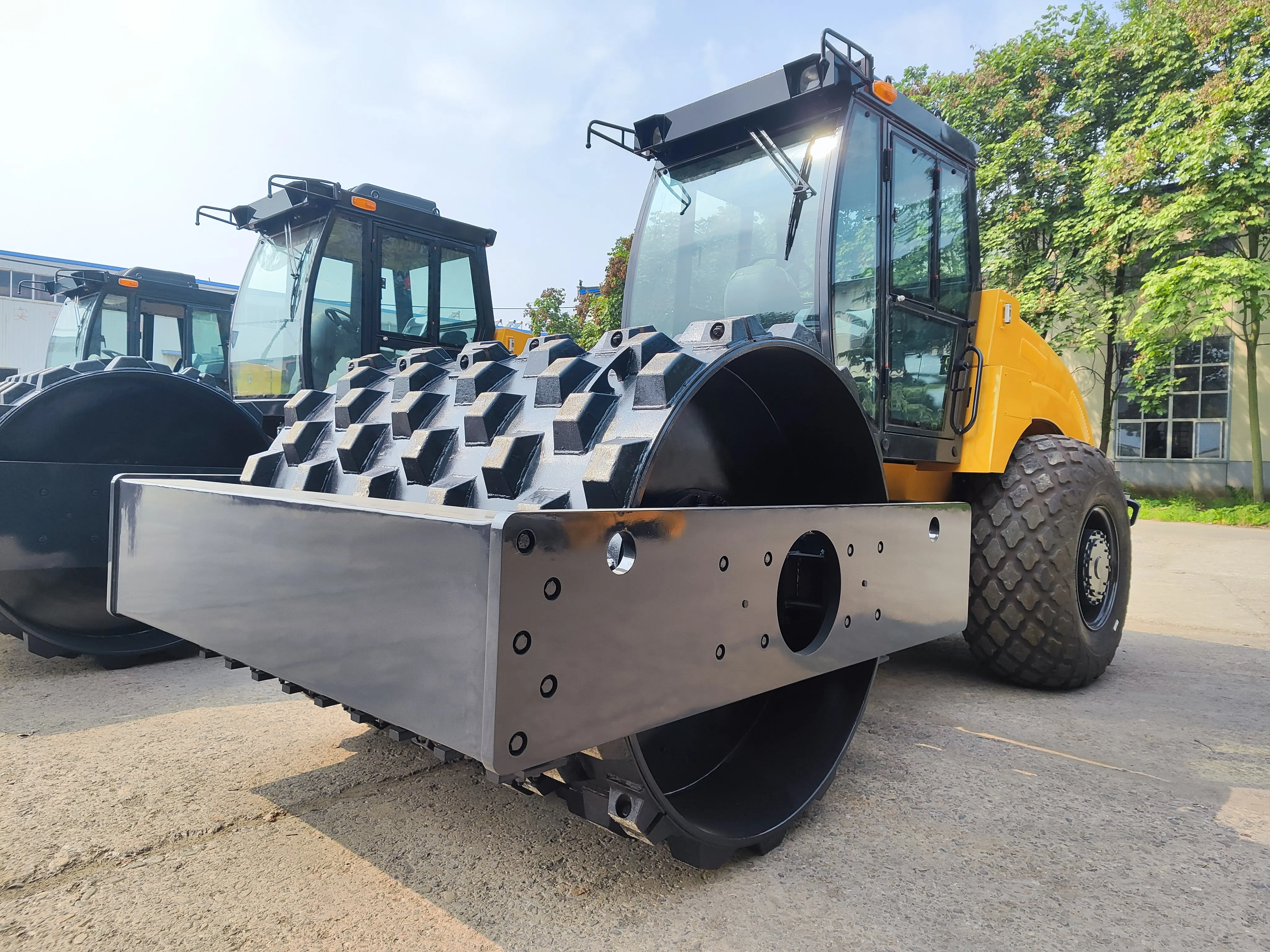 LUTONG LT214B 14Ton дорожный строительный однобарабанный вибратор каток с запасными частями