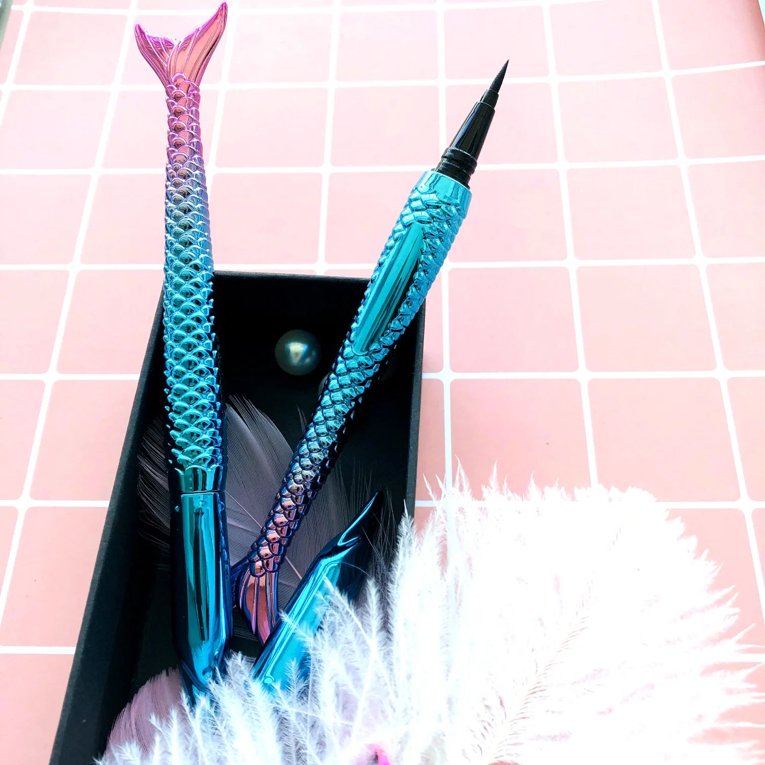 2020 New Creative Waterproof Magic Adhesive Eyeliner Pen For Mink Lashes Kit adhesive eyeliner pencil Power liner Glue liner