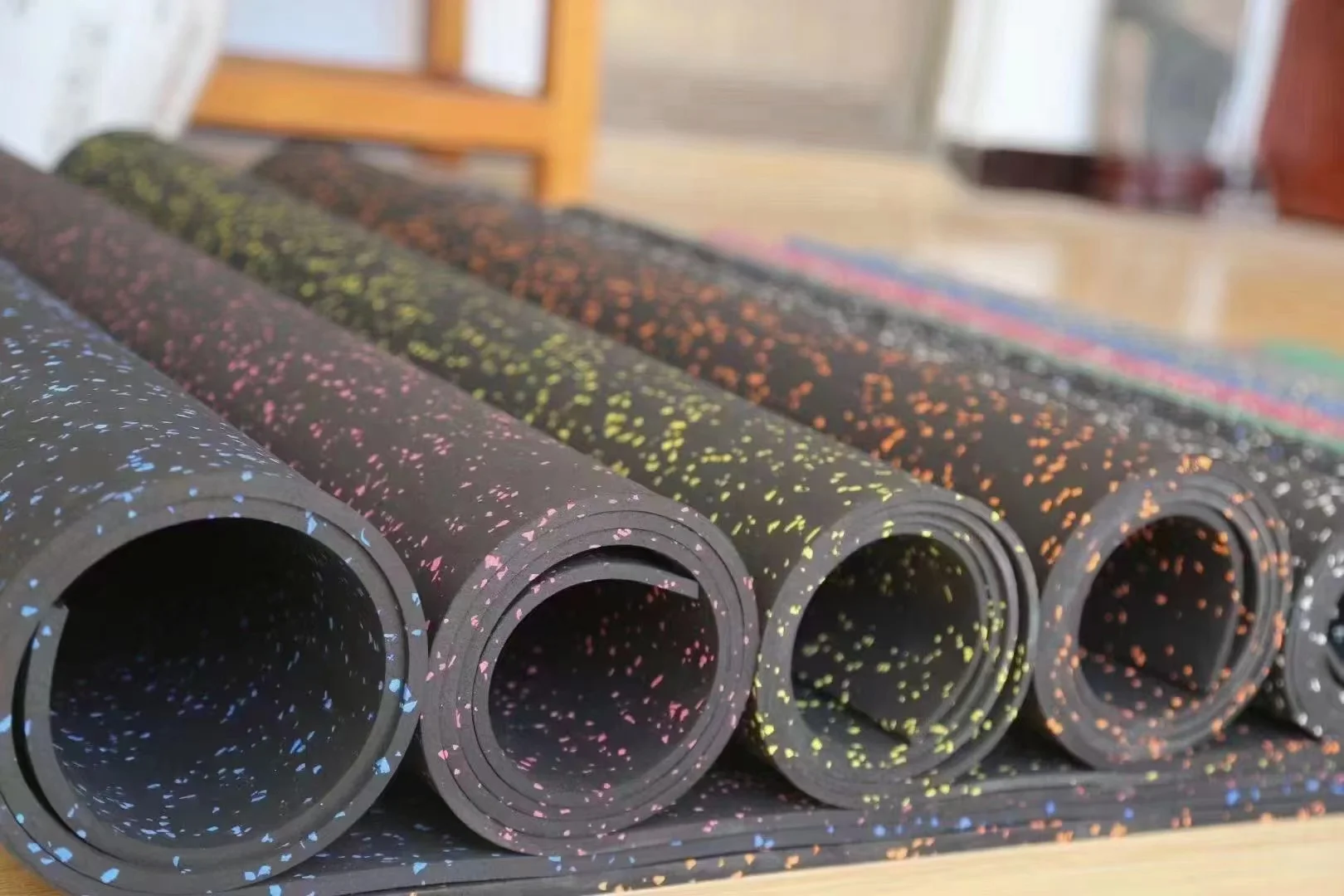 Wholesale high quality roll rubber mat gym accessories rubber flooring mat