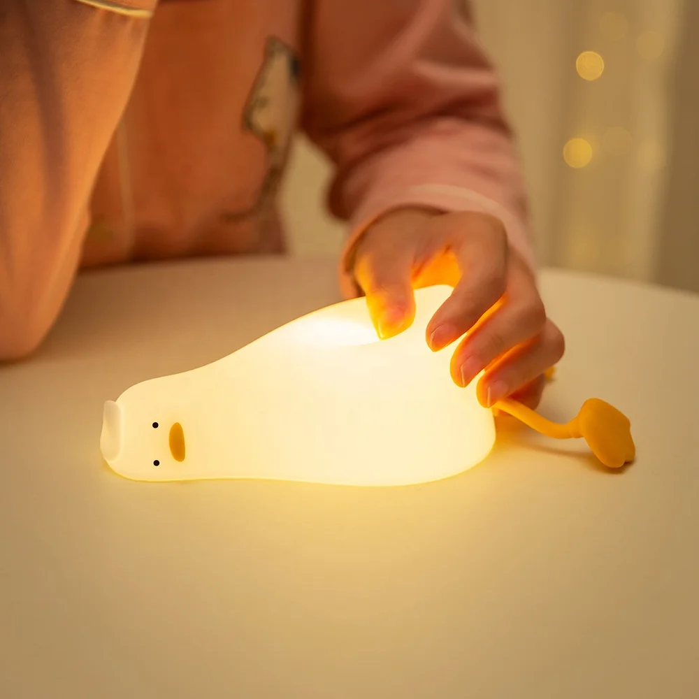 EGOGO Custom Logo lying flat duck night light Cartoon Animal Kids Lights  squishy duck light  Toys Silicone Soft ducky lay lamp