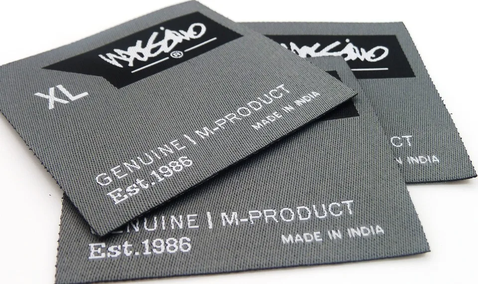 Wholesale custom compumark trademark search logos Straight cut for clothing woven label patches