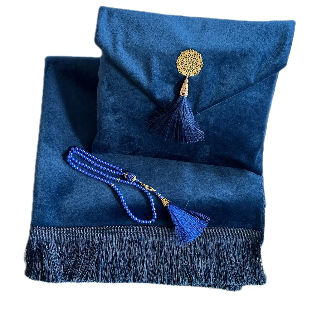 Portable Luxury Design Turkish Velvet Prayer Rug Travel Soft Plush Carpet for Men and Women Ramadan