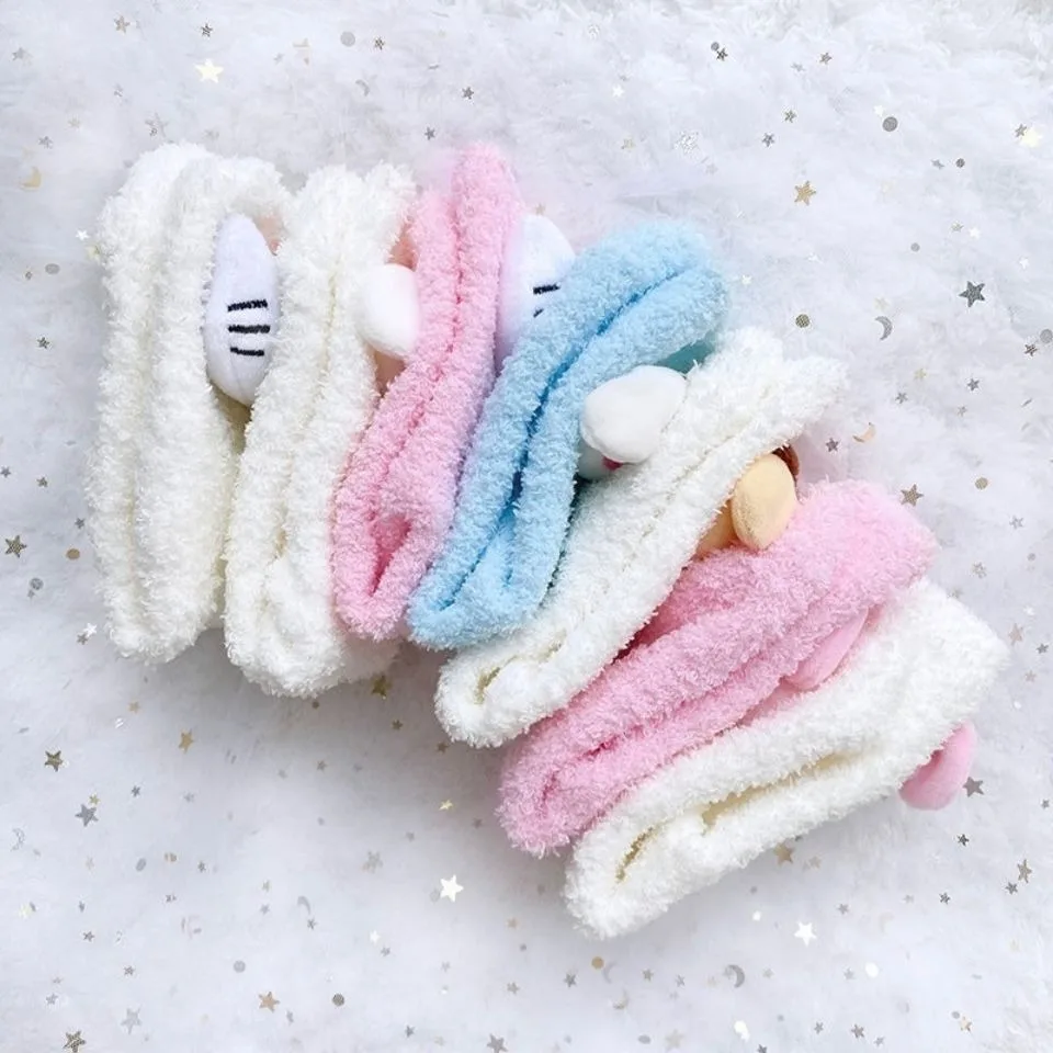 Wholesale  Kawaii Cartoon Coral Velvet Socks  Anime Kulomi KT Cat Melodi Lolita Cute Sleep Home Warm Socks