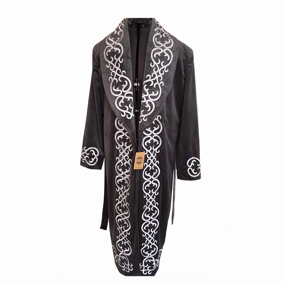 Индивидуальная осенняя и зимняя мужская национальная одежда