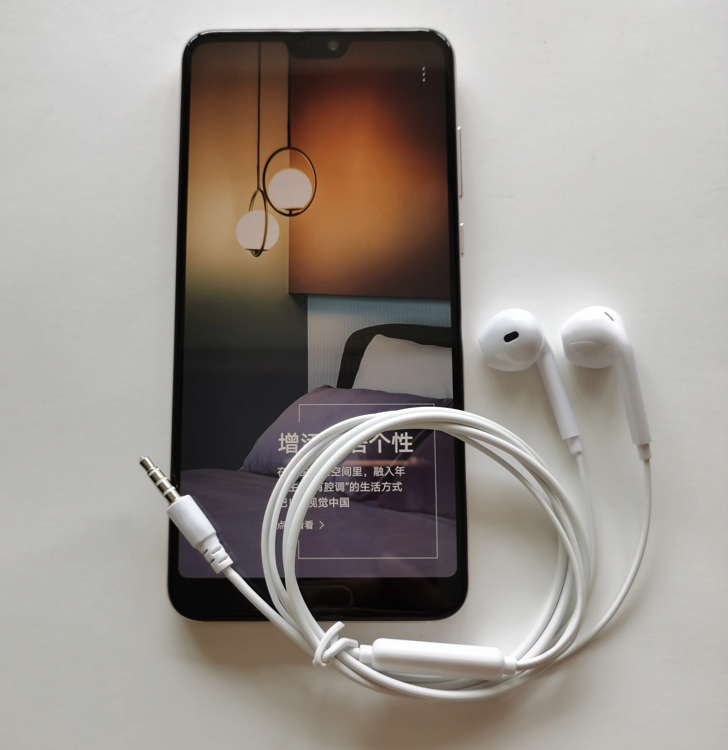 OEM/ODM HD quality	In ear noise cancelling high bass wired	dynamic microphone	earphone earbuds