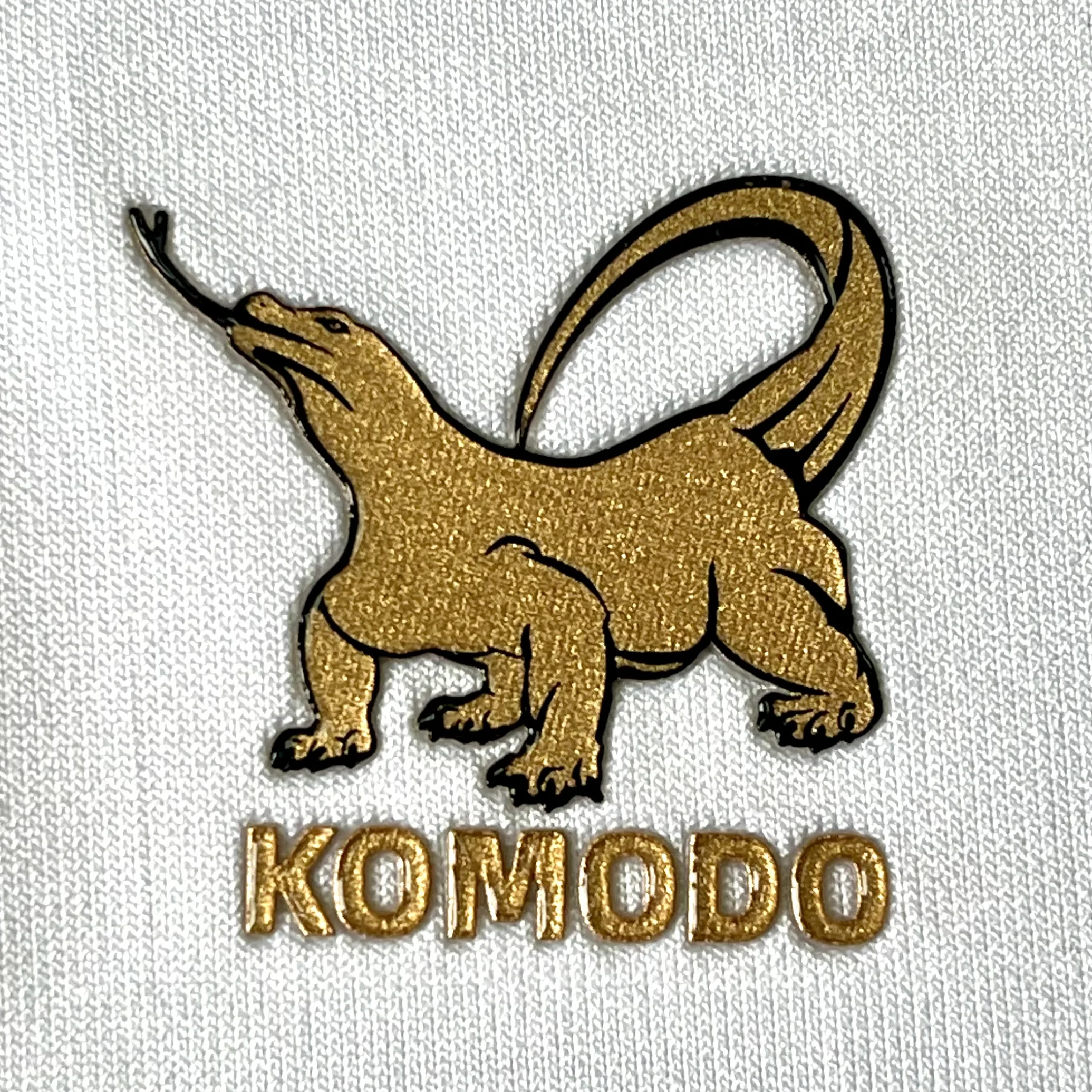 Custom 3D silicone multilevel  moulded NFC Heat Transfer Logo silicone rubber label  garment Sticker