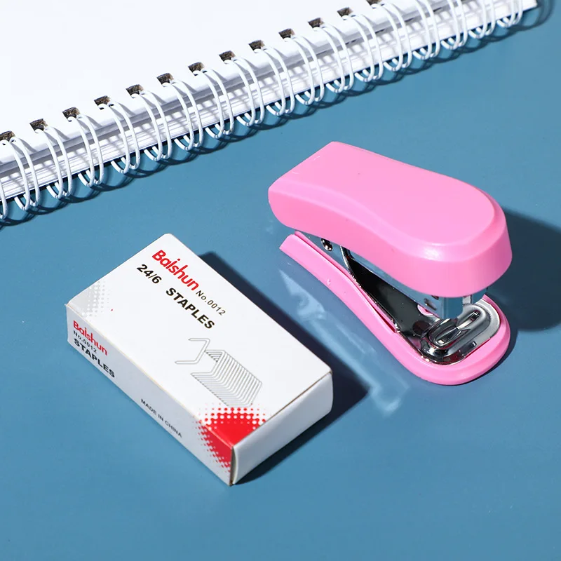 BEYOND Cute Hand held Plastic Standard Mini Office Paper Manual Stapler for School Kids Desk Stationery Set