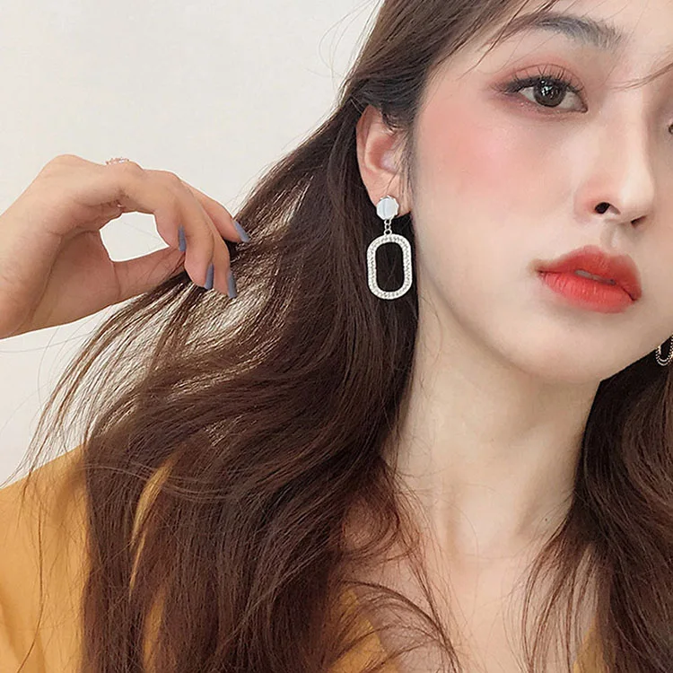 
2021 fashion wholesale Yiwu jewelry square diamond woman earrings 