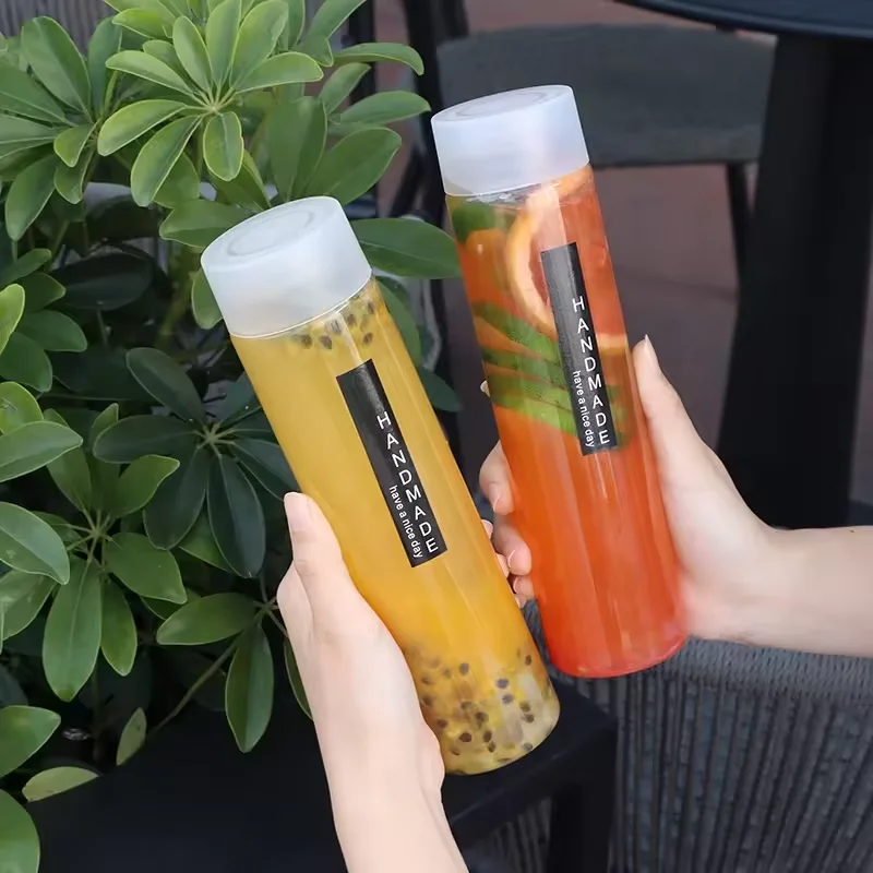 Factory direct 500 ml palm cup plastic bottle, PET food-grade material, can be customized packaging.