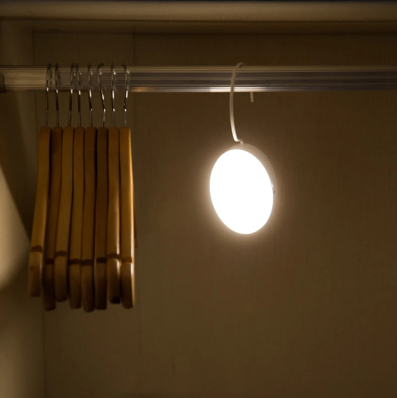 Automatic Wireless 1W Stick-on Anywhere Wardrobe Cabinet LED Night light with PIR Motion sensor