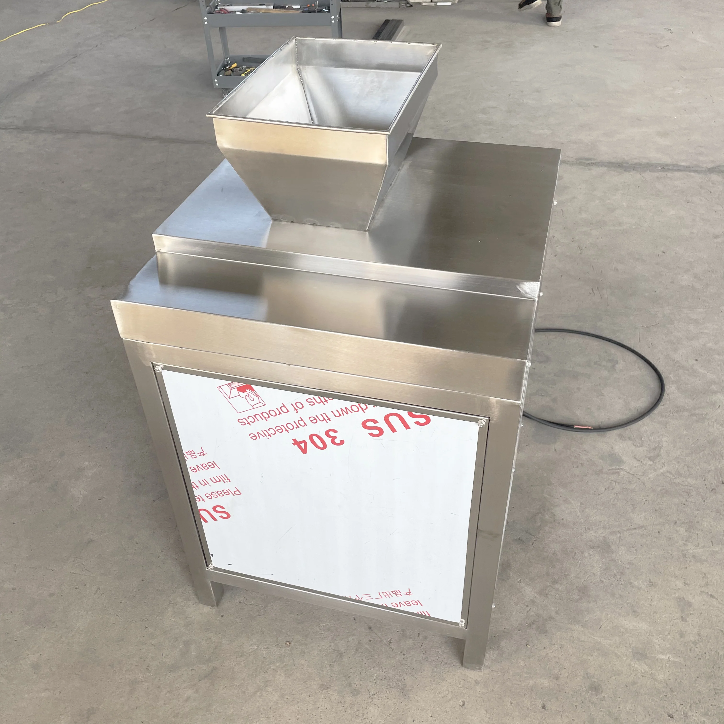 Industrial Cooked Beef Meat Shredder Dry Meat Floss Shredder Machine