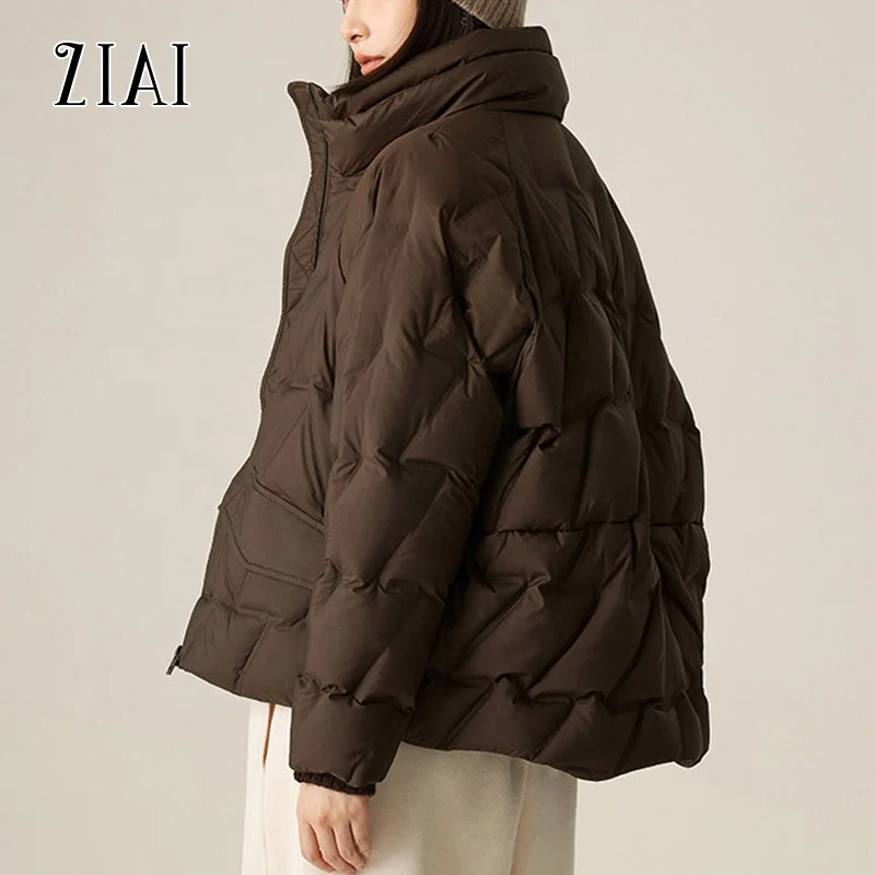 Medium-thin laminated stand-up collar white duck down short down jacket for women with raglan sleeves