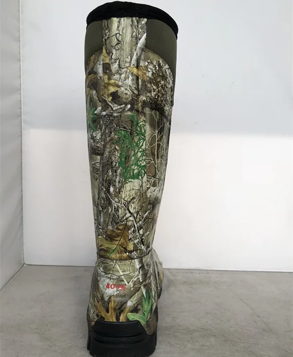 Knee High Neoprene Camo Hunting Boots With 400G Thinsulate
