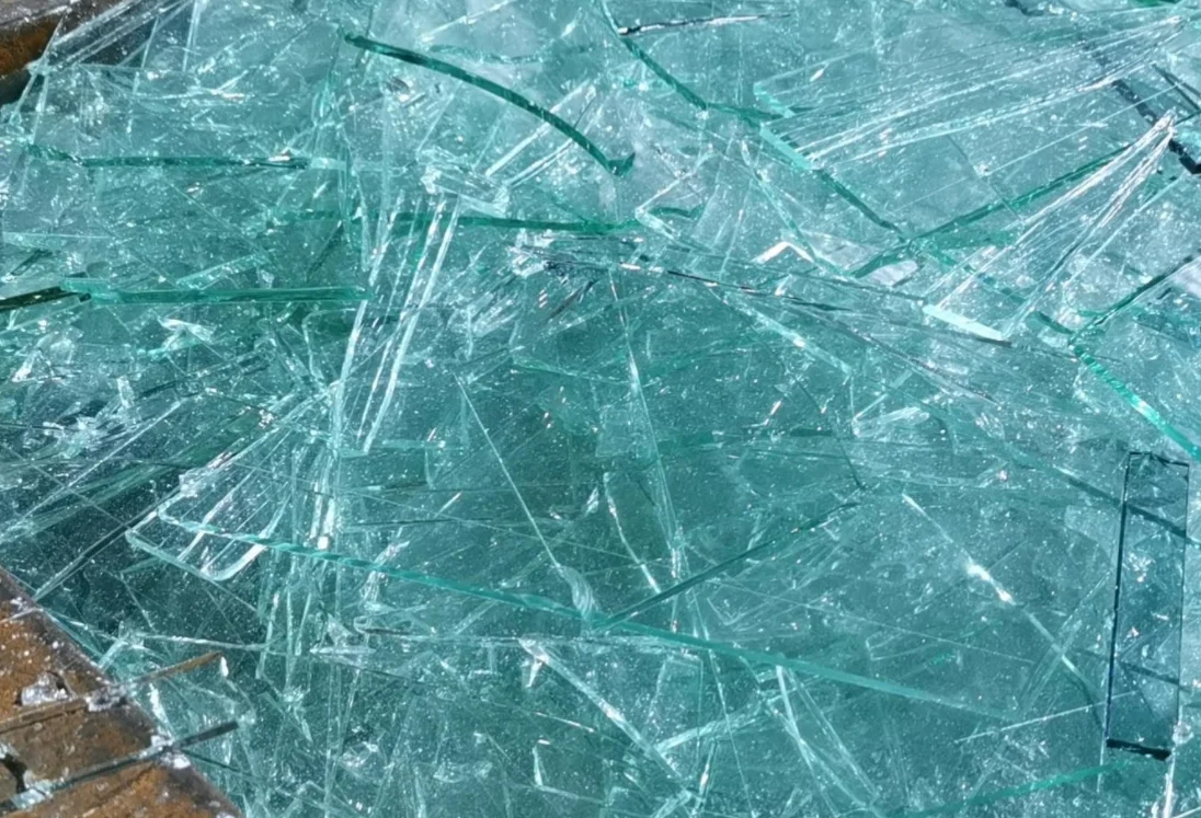 Factory Supply Broken Glass Stone for Building Material