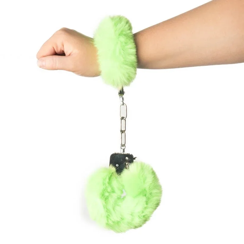 made in china stainless steel metal fur handcuff gadget adult game hen party sex toys cosplay kub taiwan handcuffs for prop