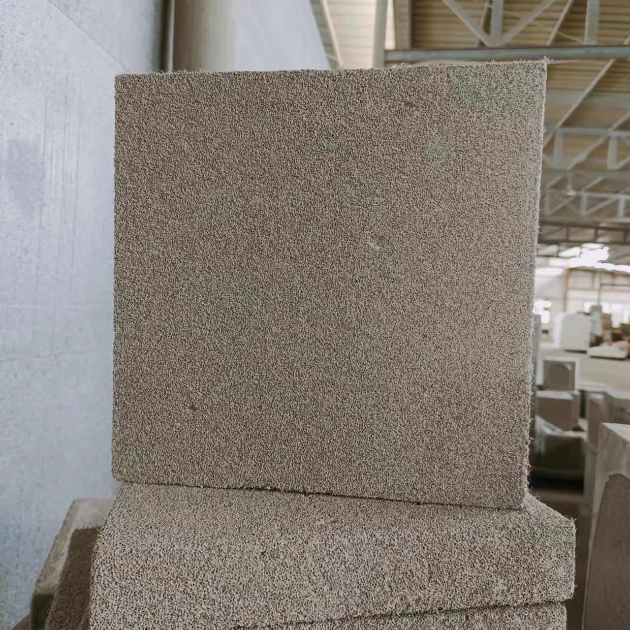 Fire retardant and flame retardant Wide application range Cement board