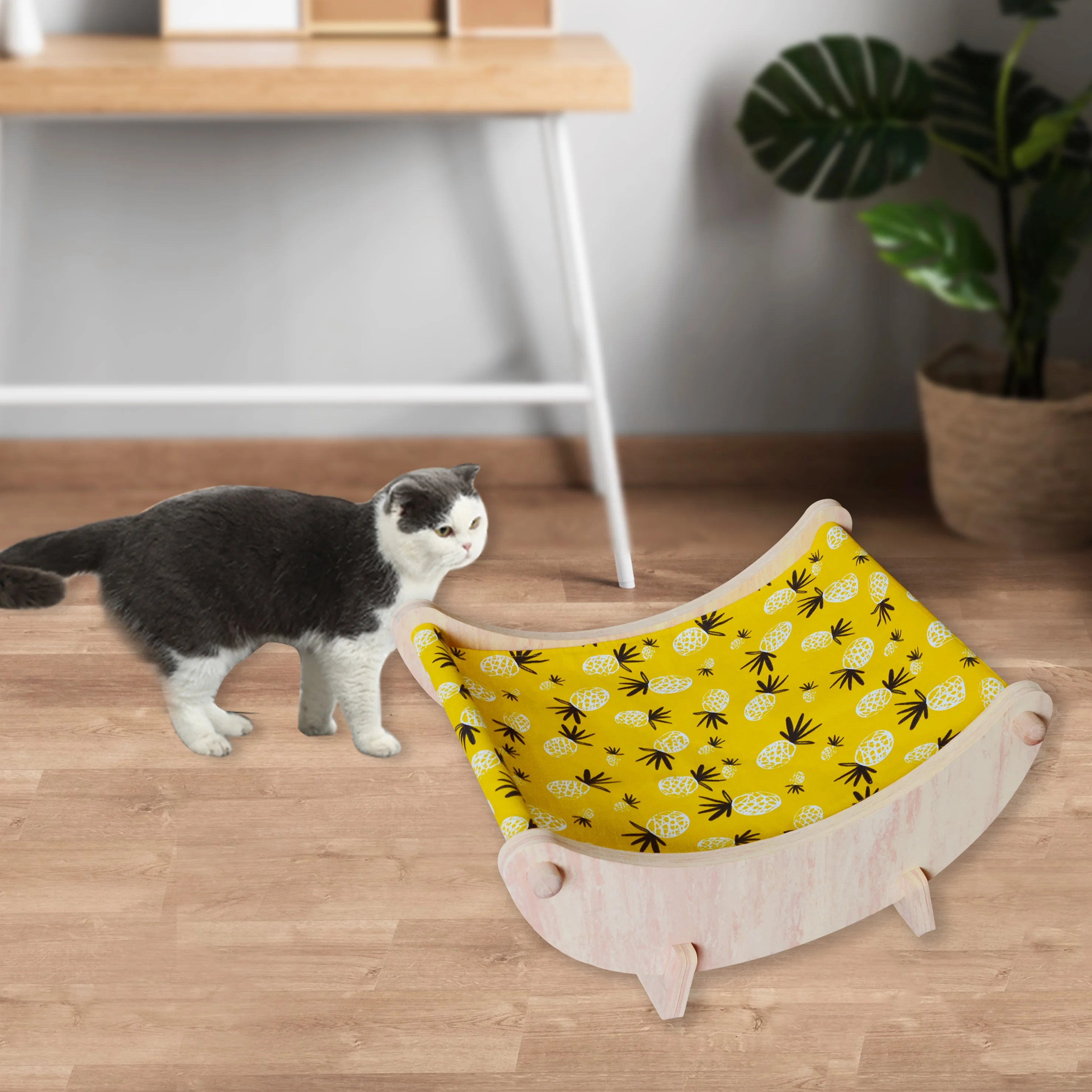 Роскошная однотонная деревянная кровать для кошки