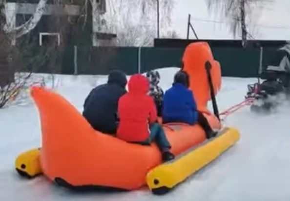 Прочные надувные сани с животными для зимних видов спорта идеально подходят снежных игр