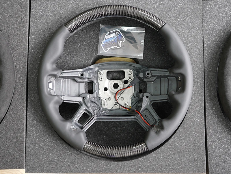 New Defender L663 90 110 High Quality Alcantara Carbon Fiber Steering Wheel For Land Rover