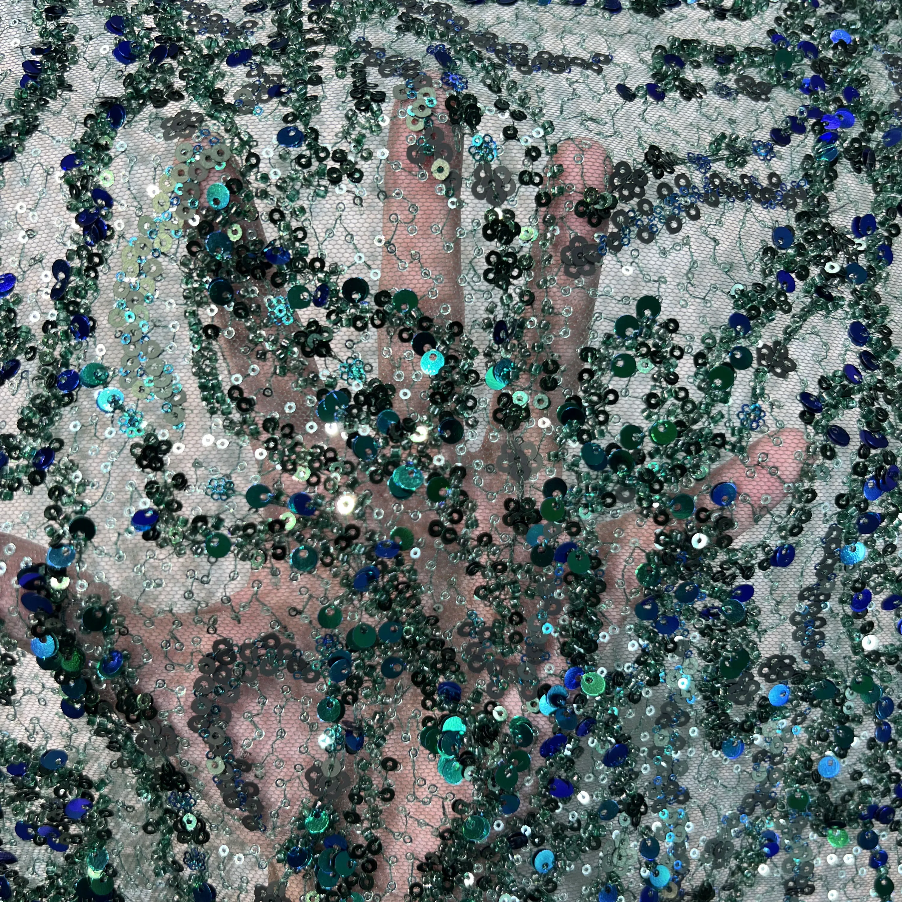 Gorgeous high-quality glittering crystal sequins Web page Selected embroidered wedding dress bead tulle prom dress Lace fabric