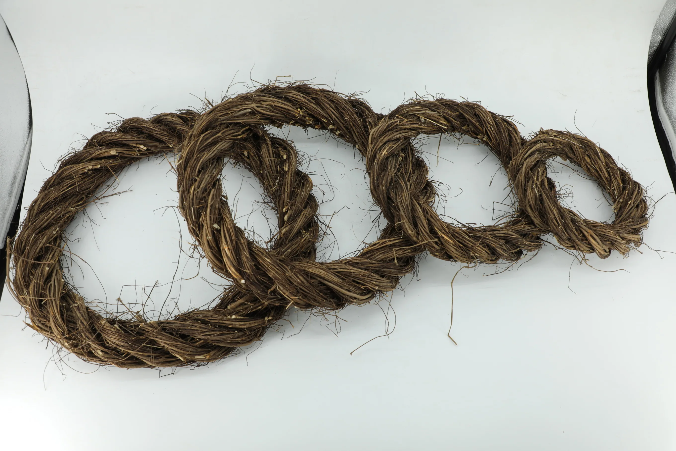 
grass/straw circle ring, YS21-051 