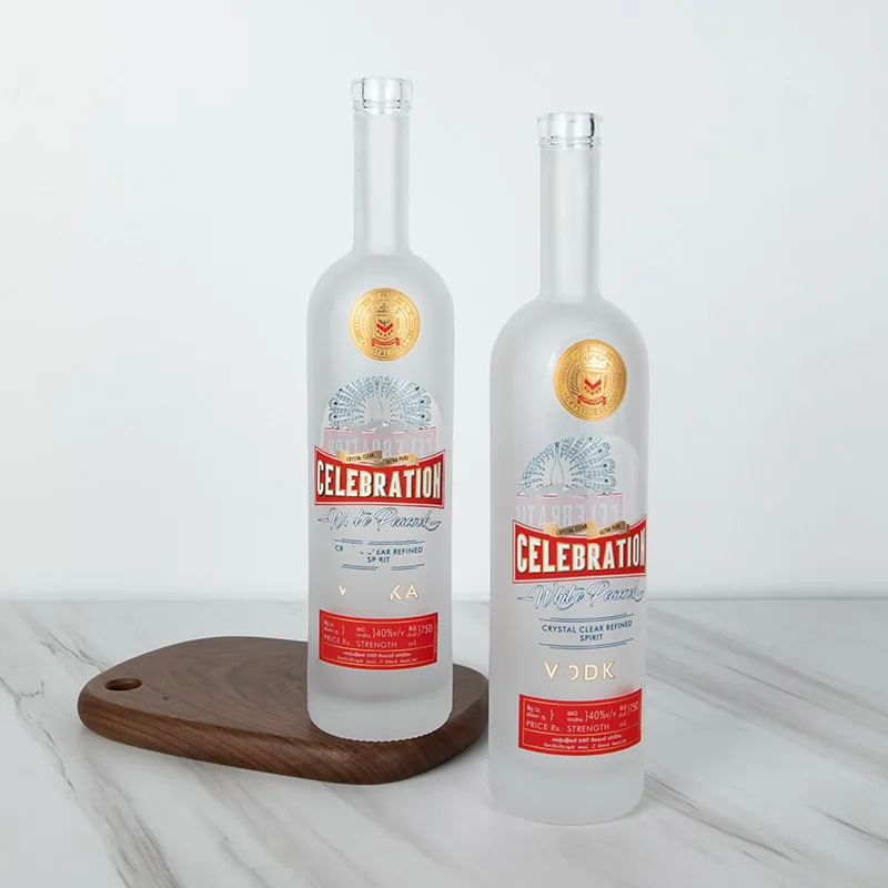 750ml 1000ml Clear Arizona Frosted Liquor Vodka Bottle Spirit Distillery Glass Bottle With Wooden Cork