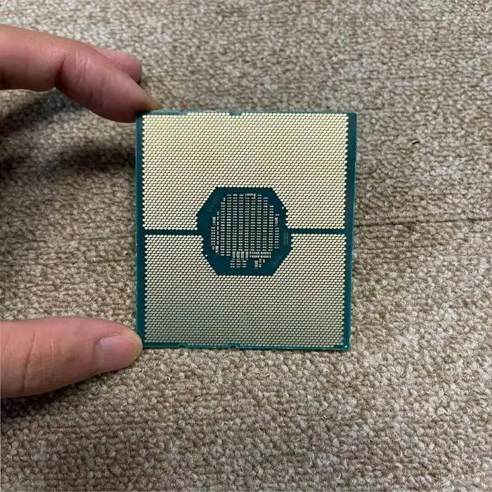 Intel Xeon cpu E5-2620V4 E5-2630V4 E5-2640V4 E5-2650V4 E5-2660V4 E5-2670V4 E5-2690V4 E5-2699V4 Processo server use