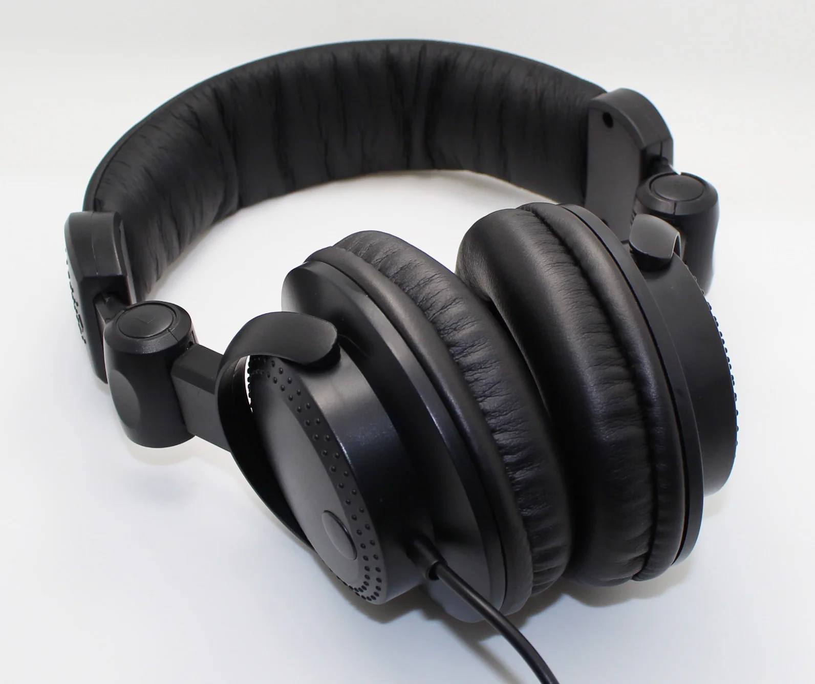 Лидер продаж, Прямая поставка с завода, фирменные проводные наушники, разъем 3,5 мм, цветные наушники, низкая цена