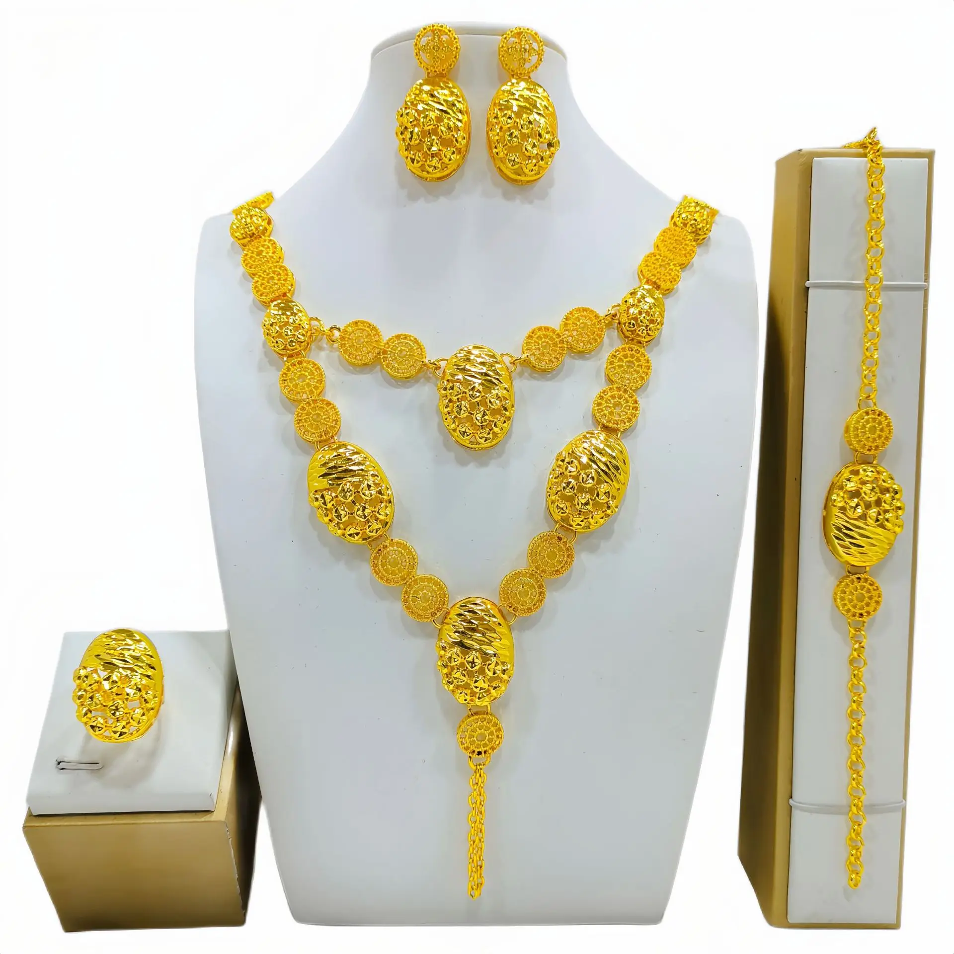 Fashion Permanent Jewelry Chains Saudi Arabia Gold Plated 4 Pieces Sets Dubai Bridal Wedding Ring Bracelet Necklace Earrings