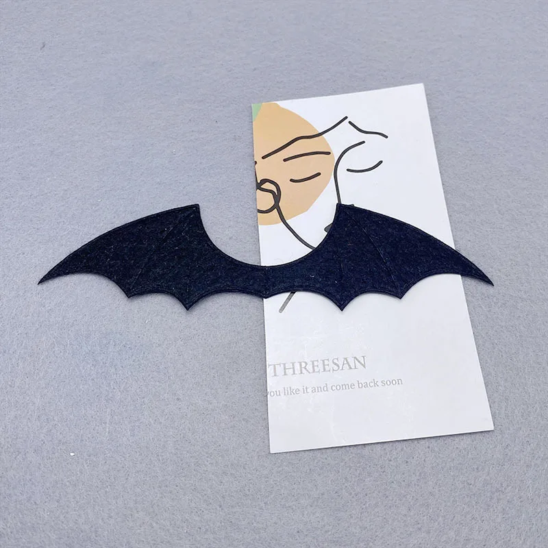 AOQI Custom Halloween Devil Bat Wings DIY Accessory Felt Bat Wings For Halloween Clothing Hairpin Clothes Accessories