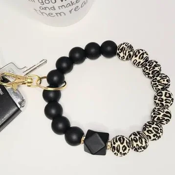Personalized Animal Leopard And Black Silicone Beaded Bracelet Keychain For Women Car Accessories Cheetah Beads Bangle Keyring