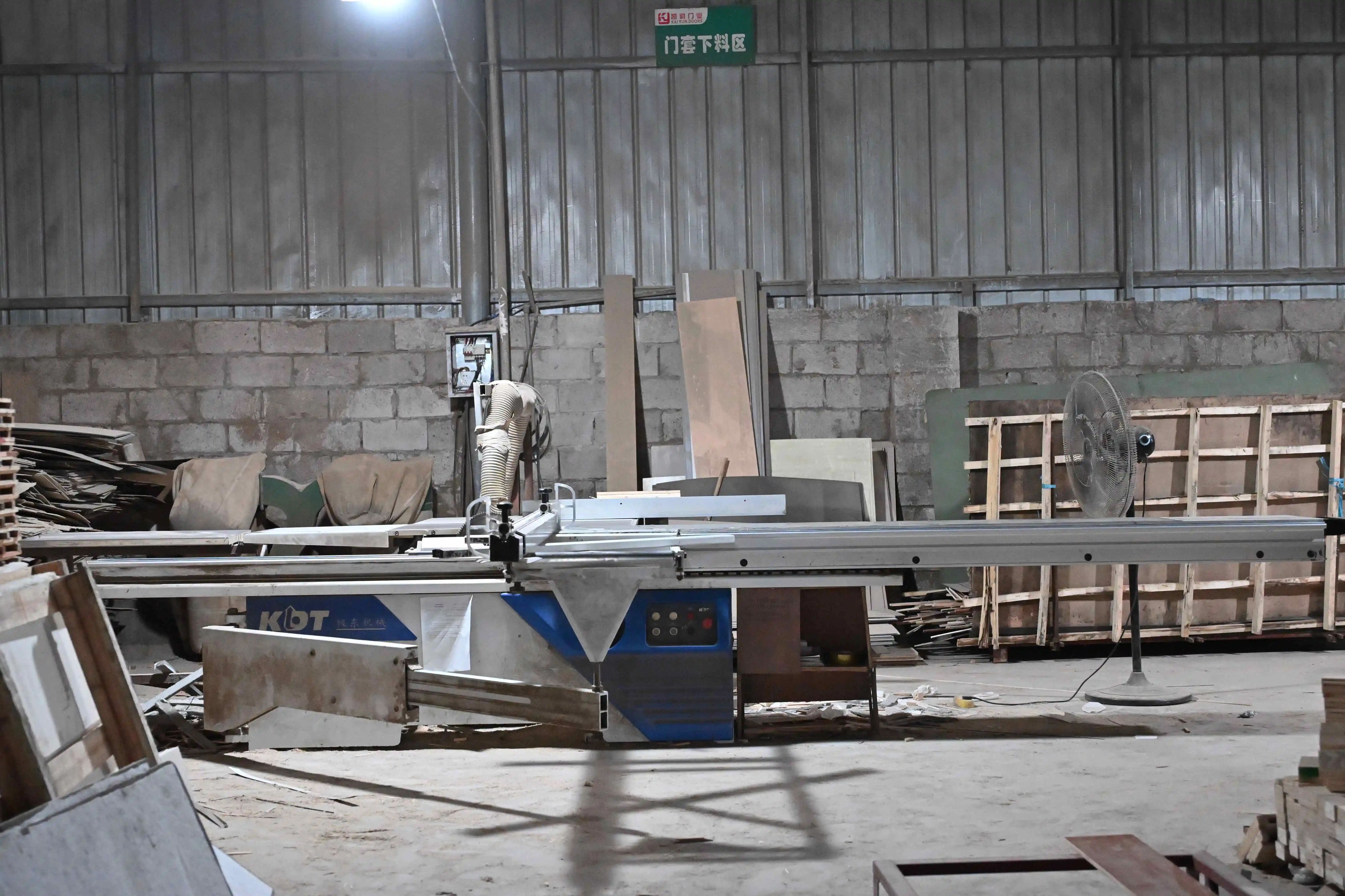 Shaneok Fireproof Metal Emergency Exit Door with Window Vision Fire Rated Steel Door for Mall Application