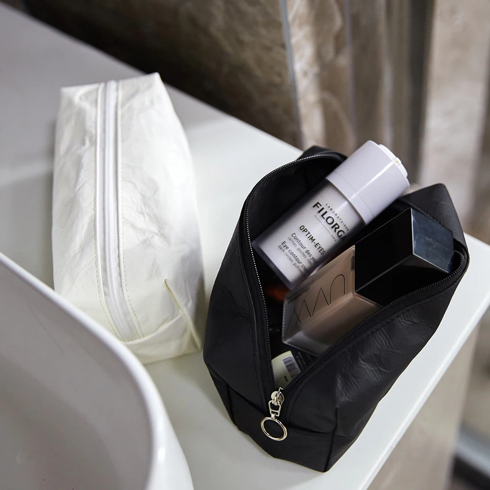 Eco-friendly Waterproof Tyvek Makeup Pouch Lightweight Dupont Paper Zipper Cosmetic Bag Custom Makeup Organizer