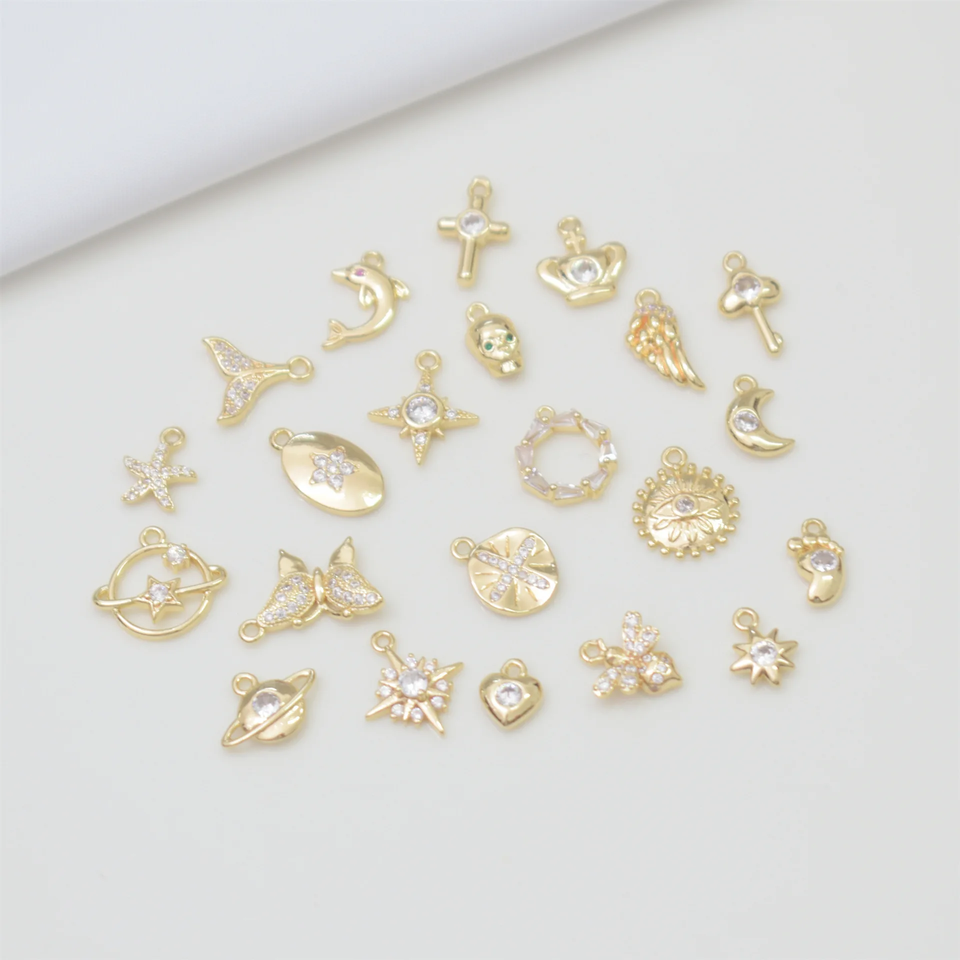 Designs fishtail butterfly Animal Accessories Micro Pave Zircon Gold Charm Bracelet charm for bracelet