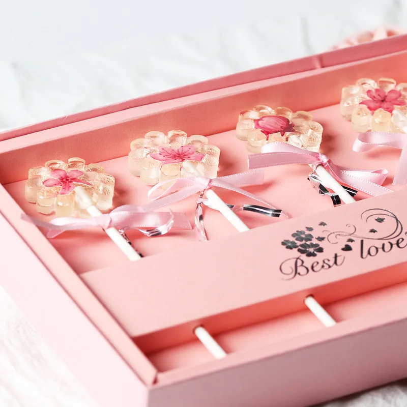 Прозрачный леденец в форме цветка вишни ручной работы